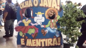 É mentira!