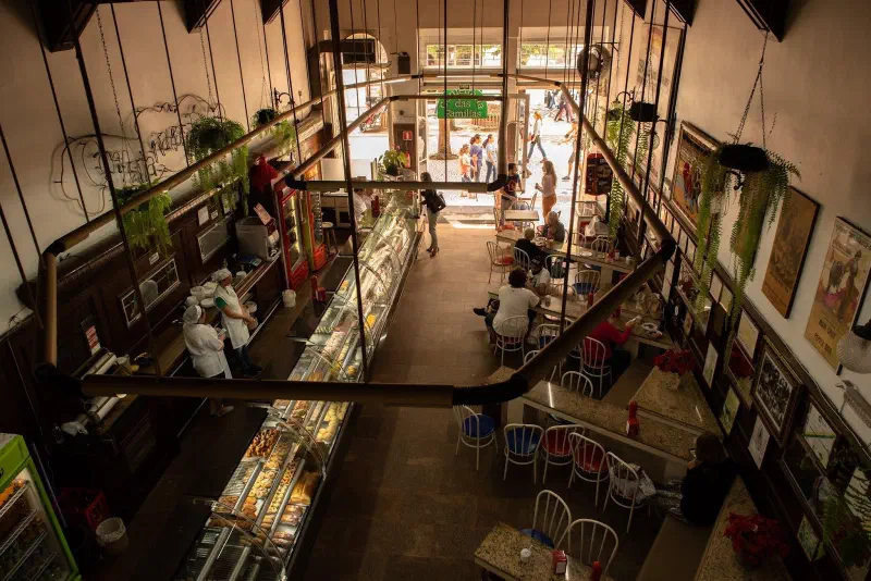 Confeitaria das Famílias, Curitiba